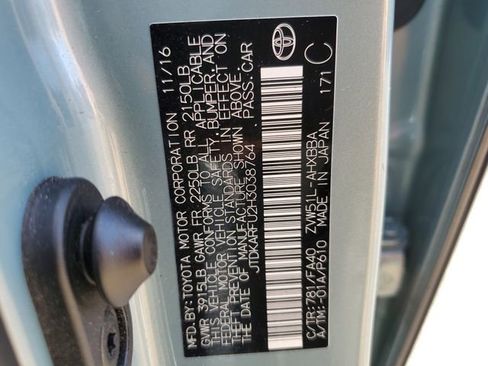 Used 2017 Toyota Prius Two image 26