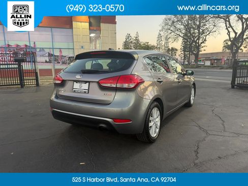 Used 2014 Kia Forte EX w/ Protection Package FWD image 4