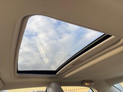 Used 2007 Chrysler 300 C w/ Protection Group II image 33