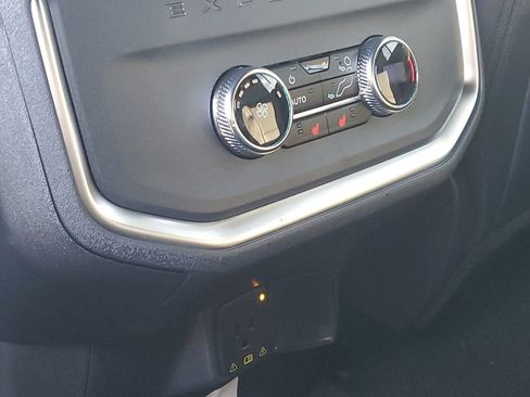 New 2026 Ford Expedition Max Platinum w/ Stealth Performance Package image 34