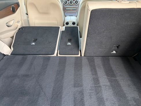 Certified 2022 Mercedes-Benz GLC 300 4MATIC image 17