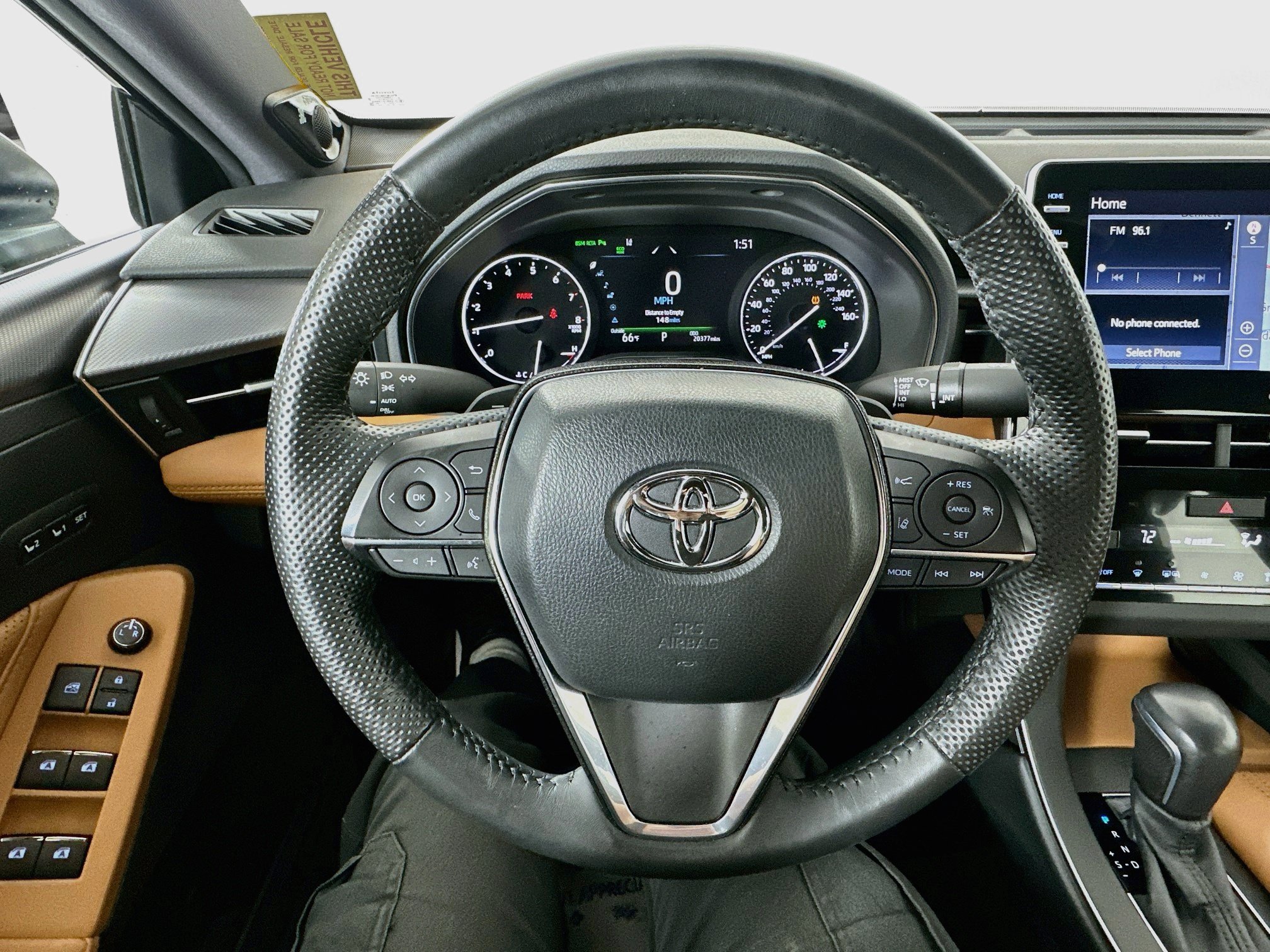 Used 2022 Toyota Avalon Touring w/ Advanced Safety Package FWD image 11