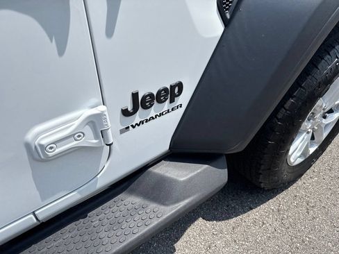 Used 2023 Jeep Wrangler Sport AWD/4WD image 69