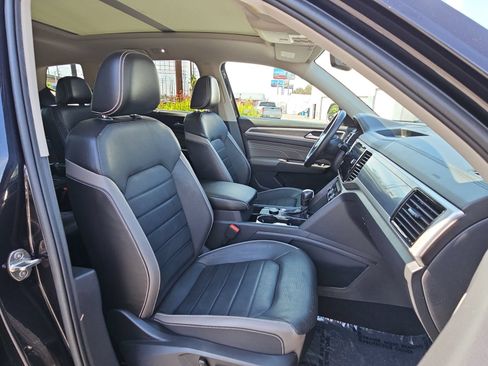 Used 2022 Volkswagen Atlas SEL Premium AWD/4WD image 10