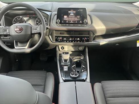 New 2026 Nissan Rogue Rock Creek image 40