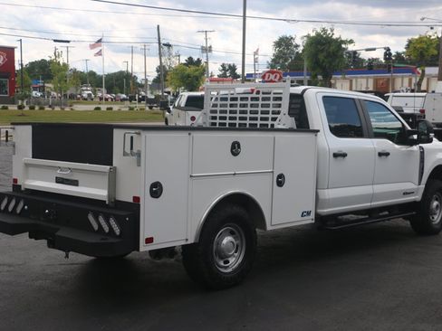 Used 2025 Ford F250 XL w/ XL Off-Road Package AWD/4WD image 5