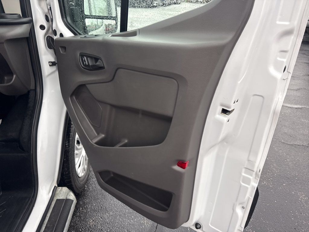 Used 2025 Ford Transit 250 Low Roof w/ Exterior Upgrade Package RWD image 23
