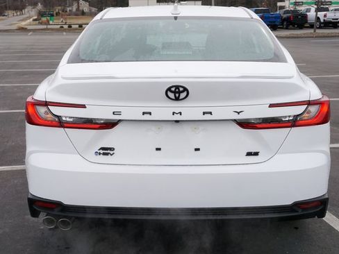 New 2026 Toyota Camry SE image 6