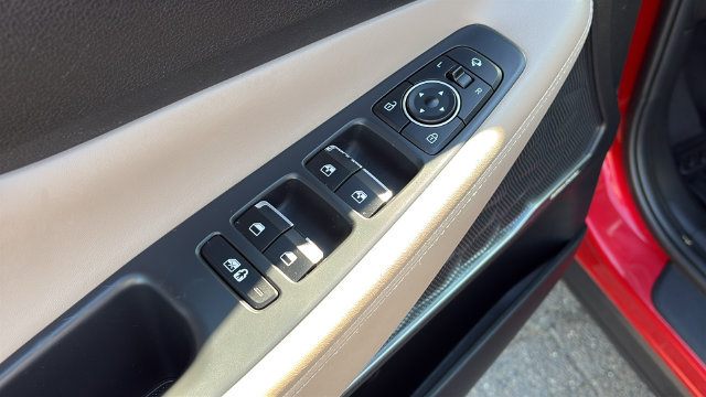 Used 2023 Hyundai Santa Fe Limited AWD/4WD image 9