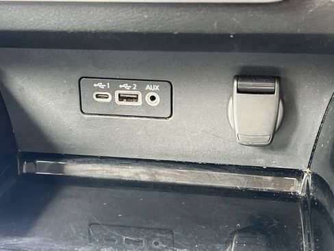 Used 2024 Nissan Altima 2.5 SV FWD image 35