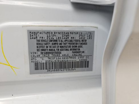 Used 2025 Nissan Sentra S FWD image 29
