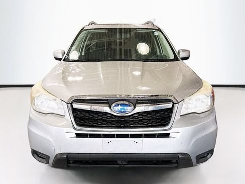 Used 2014 Subaru Forester 2.5i Premium w/ Popular Package #2 AWD/4WD image 4