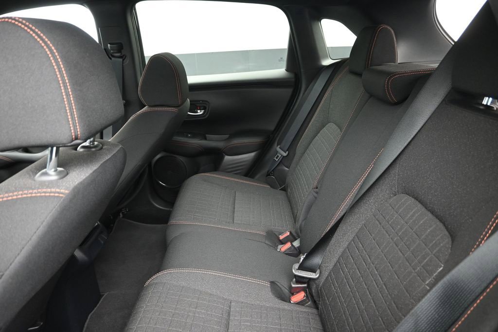 Used 2025 Honda HR-V Sport image 14