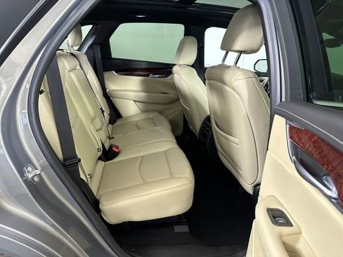 Used 2019 Cadillac XT5 Luxury image 27