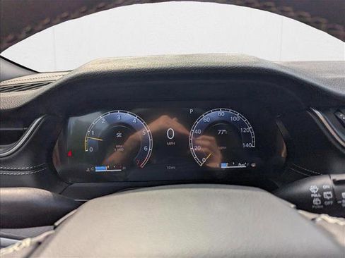 New 2025 Jeep Grand Cherokee L Altitude image 11