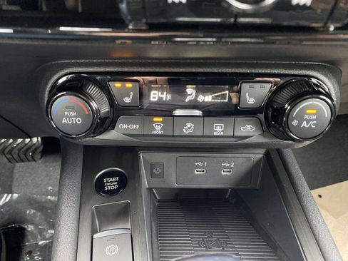 New 2026 Nissan Kicks SV w/ Cold Weather Package image 17