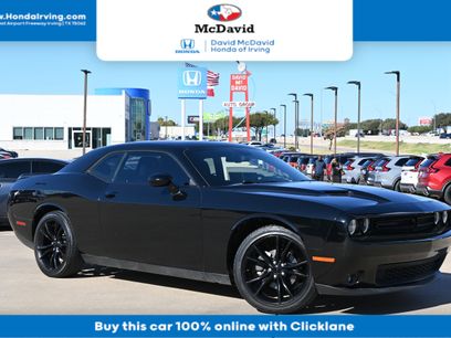 Used 2016 Dodge Challenger SXT w/ Blacktop Package
