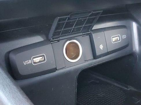 Used 2022 Hyundai Santa Cruz SEL Premium image 27