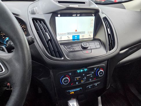 Used 2018 Ford Escape SE w/ SE Sport Appearance Package image 24