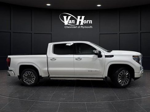 Used 2025 GMC Sierra 1500 Denali Ultimate image 2