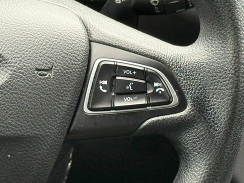 Used 2019 Ford Escape SE FWD image 28