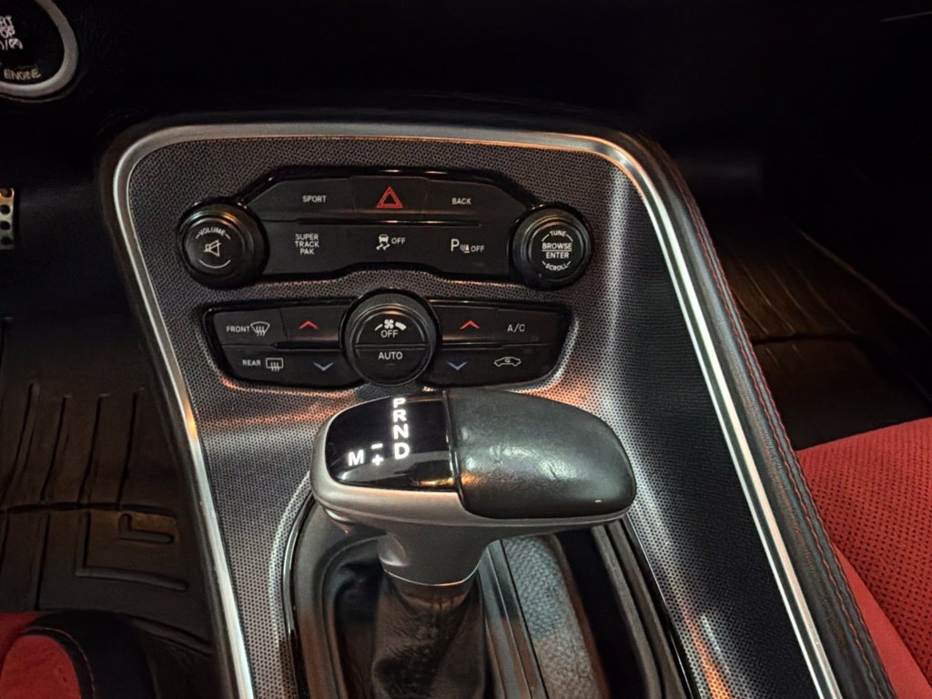 Used 2016 Dodge Challenger R/T Plus RWD image 21