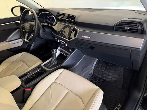 Certified 2023 Audi Q3 2.0T Premium Plus w/ Premium Plus Package AWD/4WD image 31