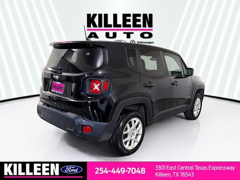Used 2023 Jeep Renegade Latitude AWD/4WD image 8