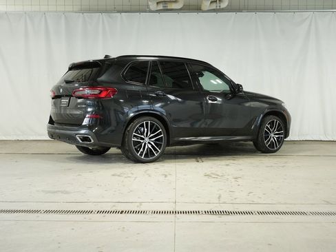 Used 2019 BMW X5 xDrive50i w/ M Sport Package image 5