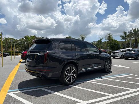 Used 2024 Cadillac XT6 Sport w/ Platinum Package AWD/4WD image 6