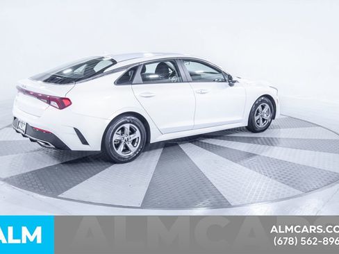 Used 2023 Kia K5 LXS image 11