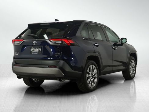 Used 2024 Toyota RAV4 Limited image 5