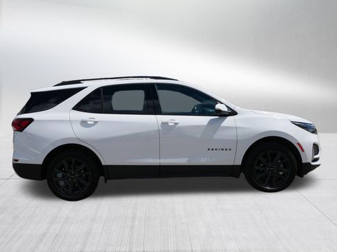Used 2022 Chevrolet Equinox RS w/ Infotainment Package AWD/4WD image 8