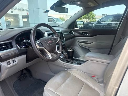 Used 2019 GMC Acadia SLT FWD image 5