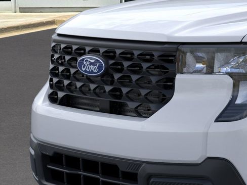 New 2025 Ford Maverick XL w/ Equipment Group 101A image 18