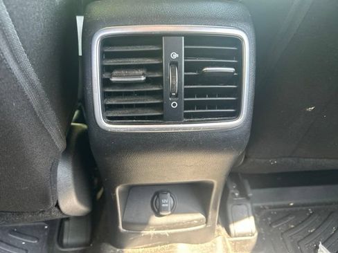 Used 2020 Kia Sportage LX AWD/4WD image 15