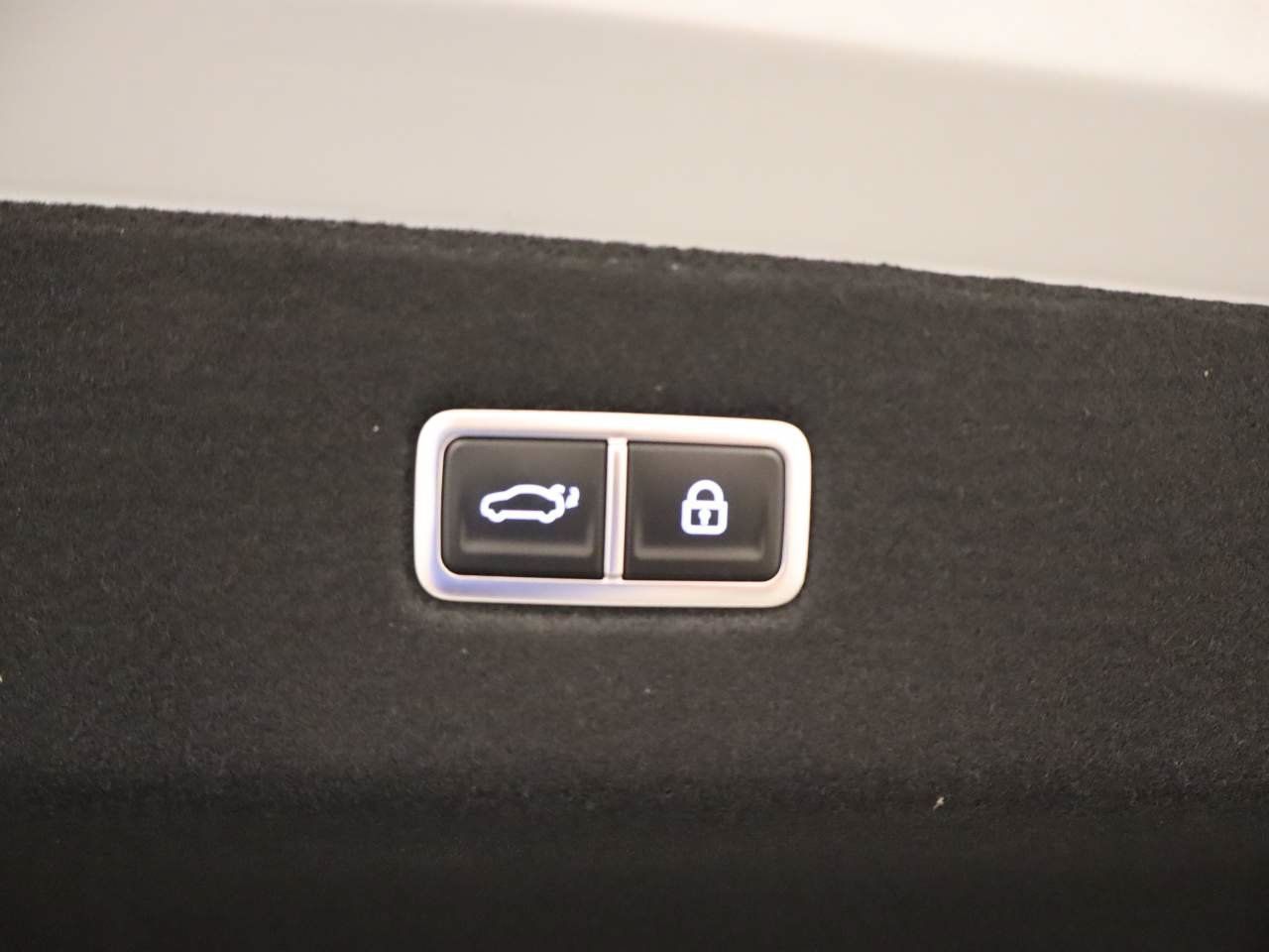 Used 2025 Hyundai Ioniq 6 SEL RWD image 20