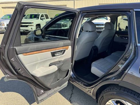 Used 2017 Honda CR-V EX image 19