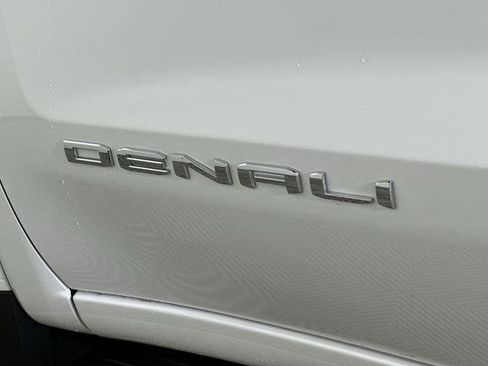 Used 2024 GMC Sierra 1500 Denali Ultimate AWD/4WD image 33