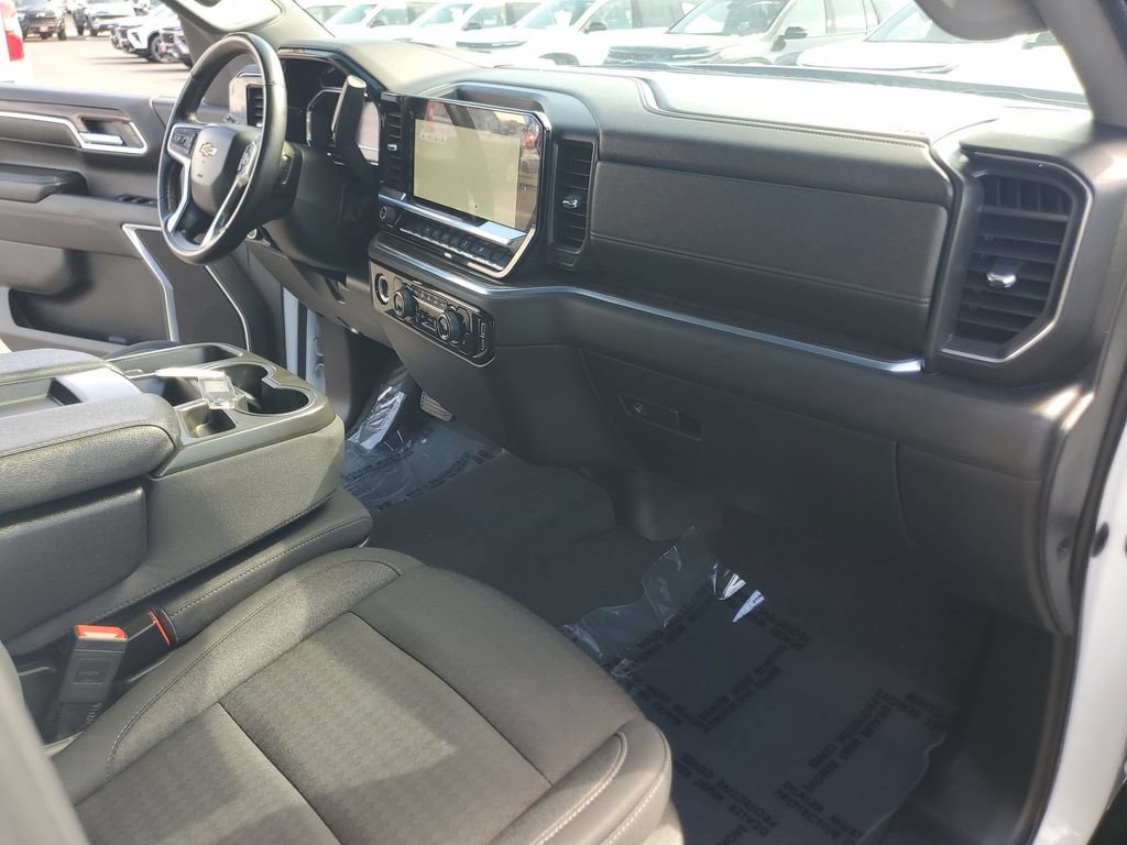 Used 2023 Chevrolet Silverado 1500 LT RWD image 28