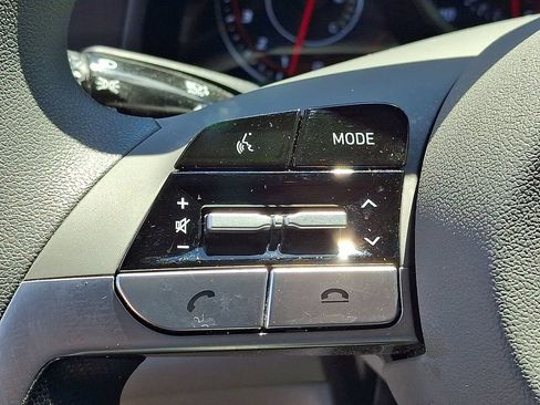 Used 2023 Hyundai Elantra SEL FWD image 21
