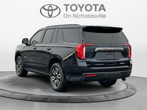Used 2021 GMC Yukon AT4 w/ AT4 Premium Package image 4