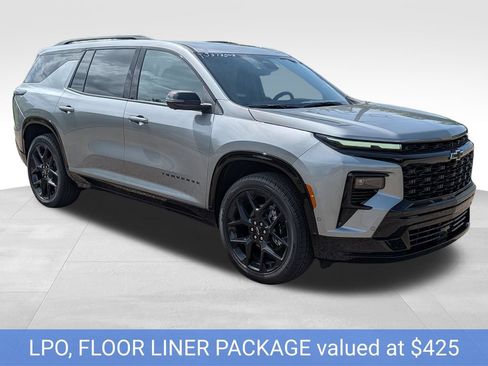 New 2026 Chevrolet Traverse RS w/ LPO, Floor Liner Package FWD image 4