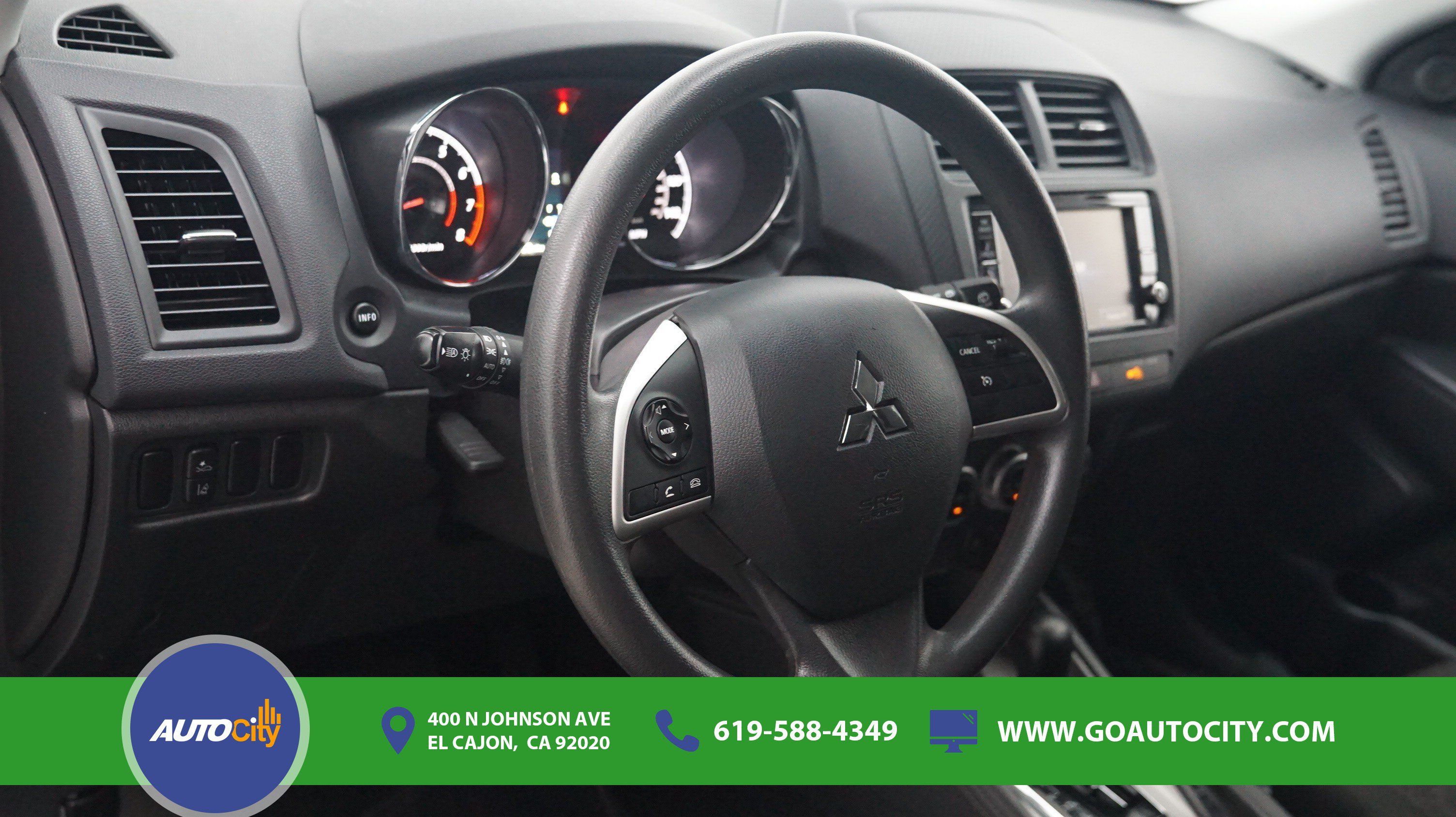 Used 2025 Mitsubishi Outlander Sport ES AWD/4WD image 17