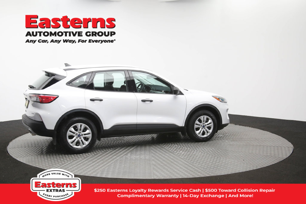 Used 2022 Ford Escape S AWD/4WD image 46