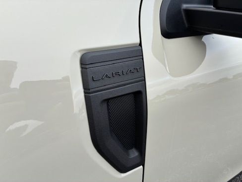 Used 2024 Ford Maverick Lariat w/ Black Appearance Package FWD image 10