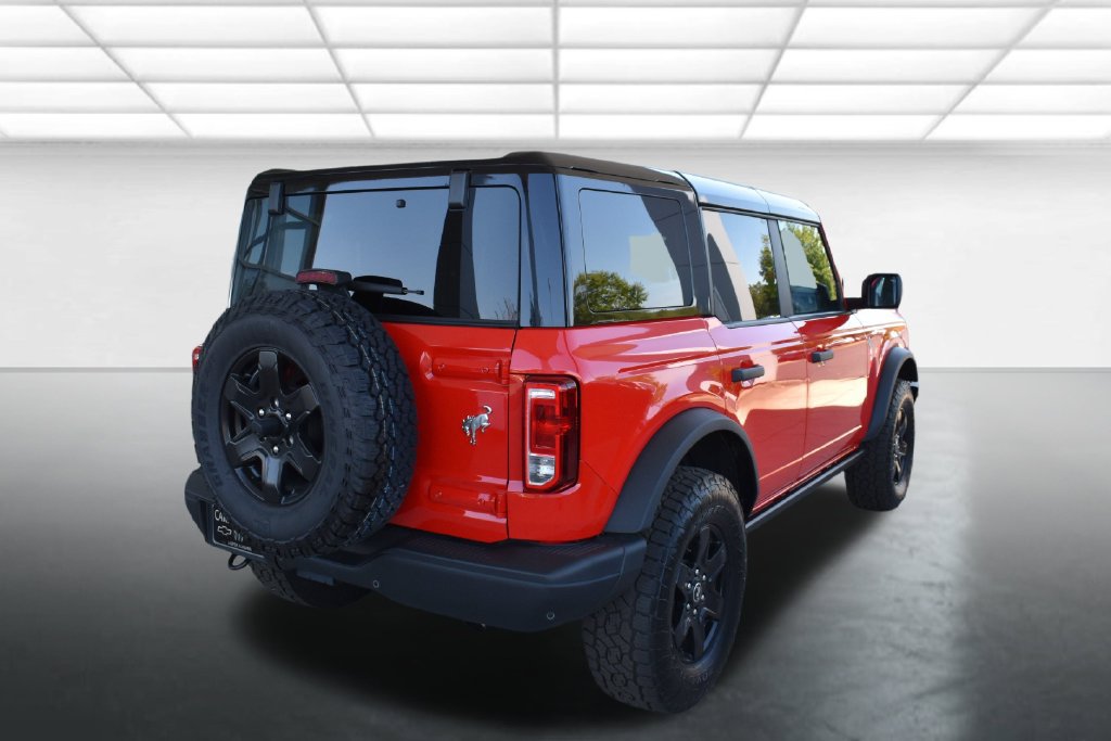 Used 2024 Ford Bronco Black Diamond AWD/4WD image 8