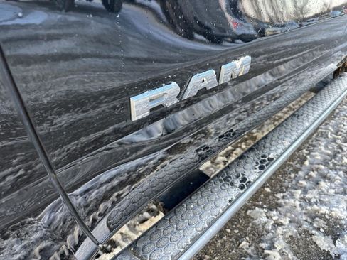 Used 2019 RAM 1500 Tradesman w/ SXT Appearance Group image 2