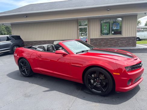 Used 2011 Chevrolet Camaro SS w/ RS Package RWD image 9