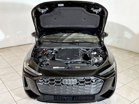 Used 2025 Audi A5 2.0T Premium Plus w/ Premium Plus image 18